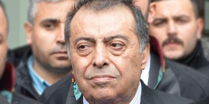 Eski Sağlık Bakanı Osman Durmuş tedavi gördüğü hastanede hayatını kaybetti