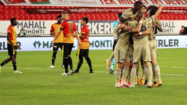 Fenerbahçe, Göztepe'yi 3-2 mağlup etti