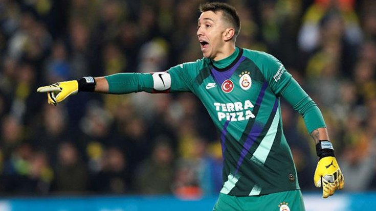 Galatasaray Muslera'nın sözleşmesi uzatıyor