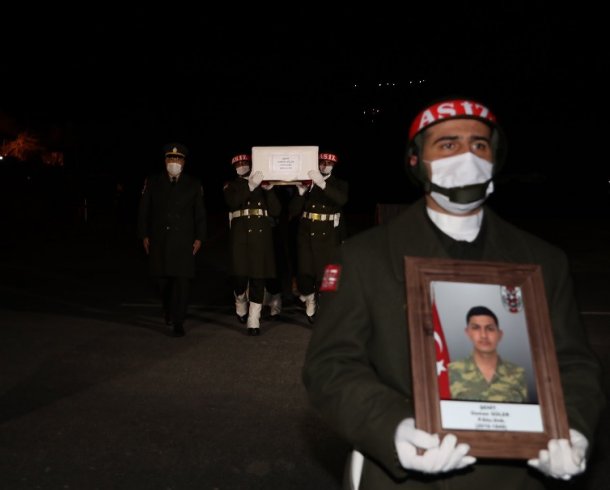 Hakkari Çukurca'da meydana gelen araç kazası sonucu bir askerimiz şehit oldu