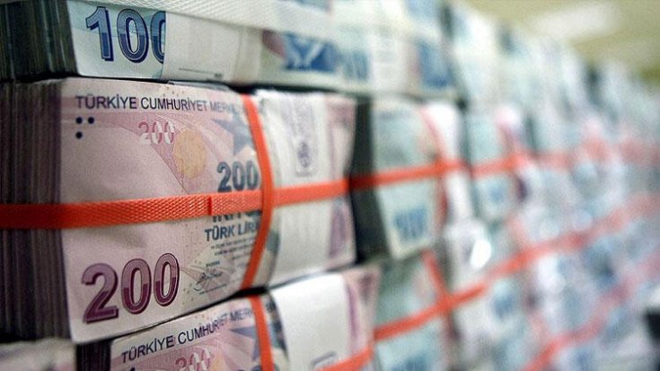 Hazine 4.4 milyar lira borçlandı