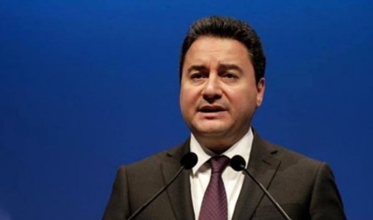 'Herhangi bir tarikata üye misiniz?' sorusuna Ali Babacan'dan yanıt