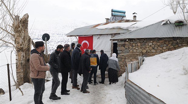 İdlib'de yaşamını yitiren askerlerin 24'ünün kimlikleri belli oldu