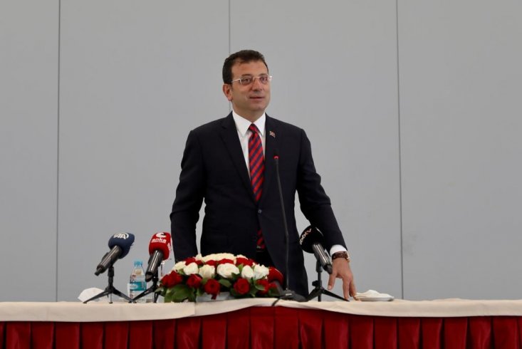 İmamoğlu: Belediyeleri siyasi ayrıma tabi tutmuyoruz