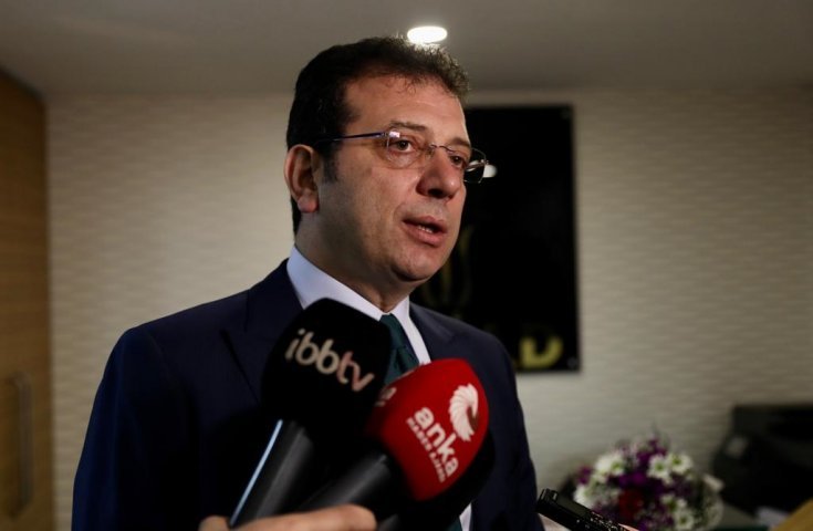 İmamoğlu: Psikolojik desteğe ihtiyaç duyduğunuzda uzmanlarımız sizler için telefonun başında