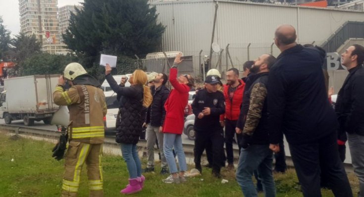 İntihar etmek isteyen şahsı Müge Anlı ve Esra Erol vazgeçirmeye çalıştı