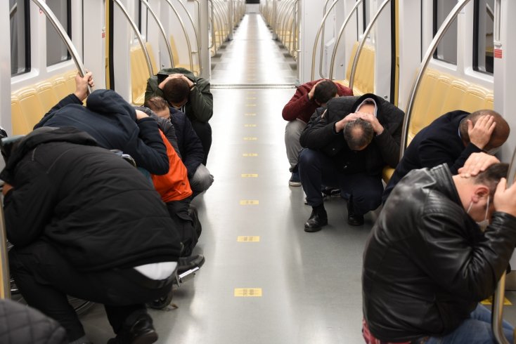 İstanbul metrosunun 14 hattı ile 173 istasyonunda deprem tatbikatı yapıldı