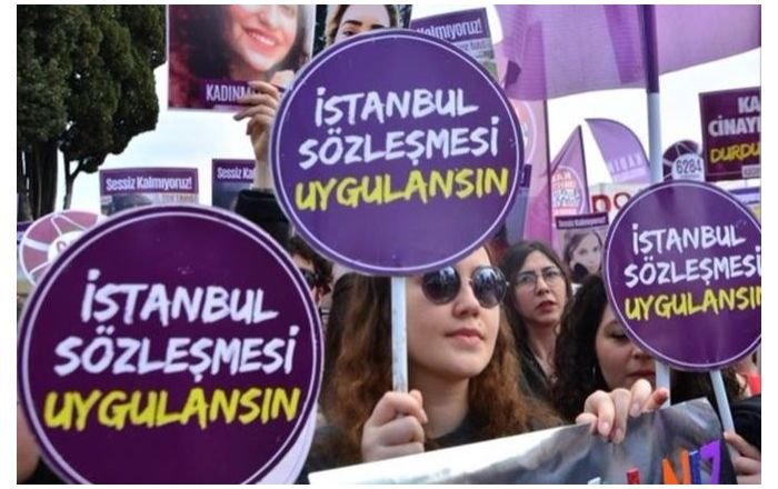 'İstanbul Sözleşmesi' forumuna katılan 8 kadın gözaltına alındı