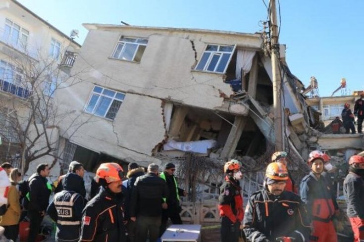 İstanbul Üniversitesi Cerrahpaşa Rektörlüğü, Elazığ depremi ön inceleme raporu yayımladı