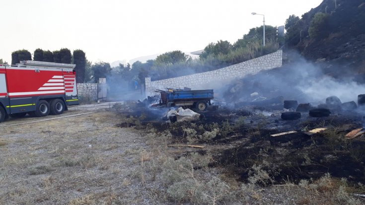 İzmir'de orman ve ev yangınları nedeniyle itfaiyede izinler kaldırıldı