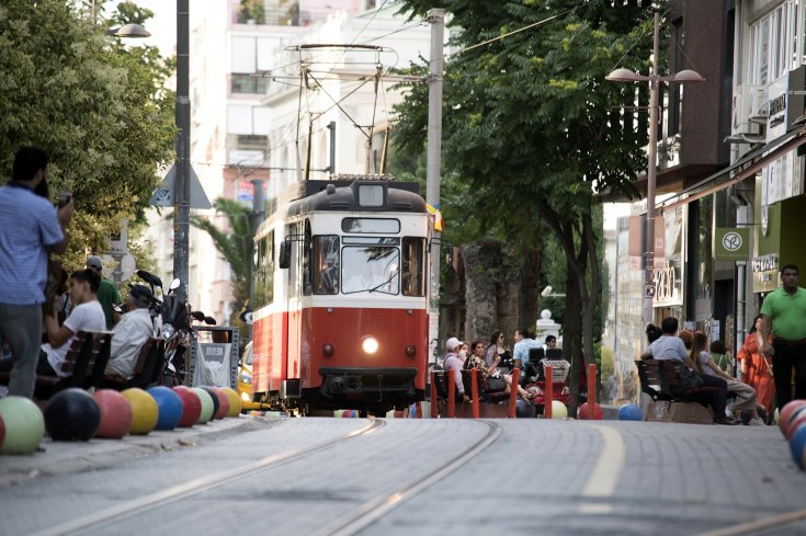 Kadıköy - Moda tramvayı yolcu taşıma kapasitesi arttı