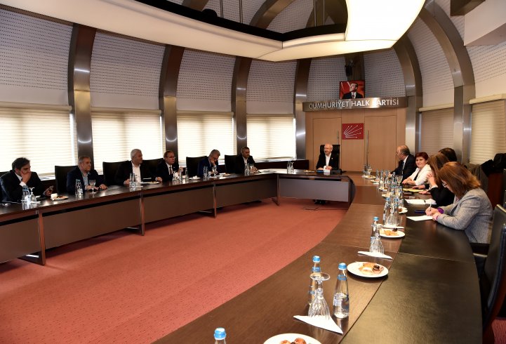 Kılıçdaroğlu, Türk Tabipleri Birliği heyetini kabul etti