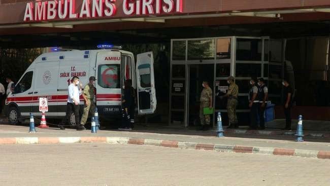 Kilis’te askeri araç devrildi: 5’i asker 16 yaralı