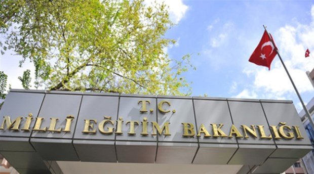 MEB'in düzenlediği ‘Eğitim ve Ahlak’ kongresine AKP ve Saray çevresinden isimler