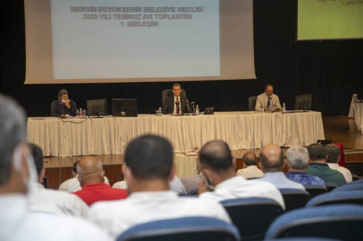 Mersin'de Cumhur İttifakı borçlanma yetkisi vermedi, Başkan Vahap Seçer tepki gösterdi: En büyük mağduriyeti Mersin halkı yaşar