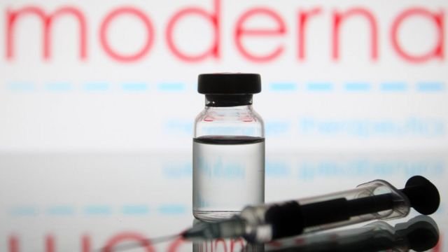Moderna'nın Covid-19 aşısı, kozmetik yüz dolgulu kişilerde yan etki yapıyor