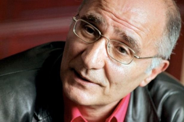 Nihat Behram'ı konu alan tezler 'sakıncalı' bulunuyor Nihat Behram'ı konu alan tezler 'sakıncalı' bulunuyor