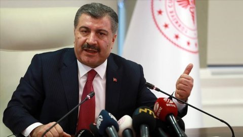 Sağlık Bakanı Koca'dan Türkiye'den ABD'ye giden bir kişide koronavirüs teşhis edilmesine ilişkin açıklama