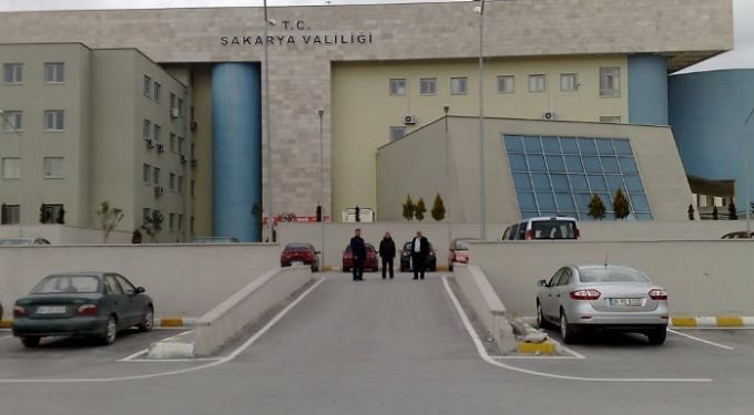 Sakarya'da maske takmayana 3 gün karantinada kalma cezası