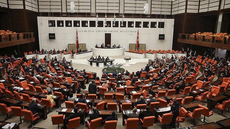 TBMM'de "Sağlıkta Şiddet Yasa" teklifinin meclis gündemine alınması AKP ve MHP oylarıyla reddedildi