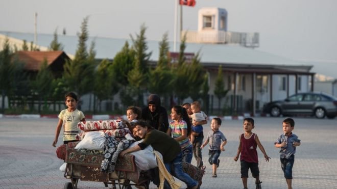 "Türkiye'deki mültecilerin yüzde 70'i pandemi sürecinde işini kaybetti"