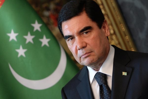 Türkmenistan'da koronavirüs yasaklandı!