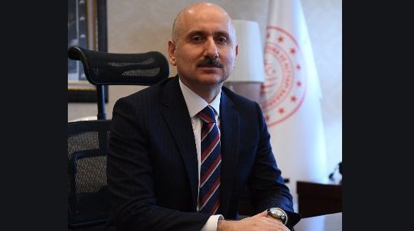 Ulaştırma Bakanı: Cumhurbaşkanımızın öncülüğünde yurt dışı uçuşlarını yeniden başlatmak için çalışmalarımız devam ediyor