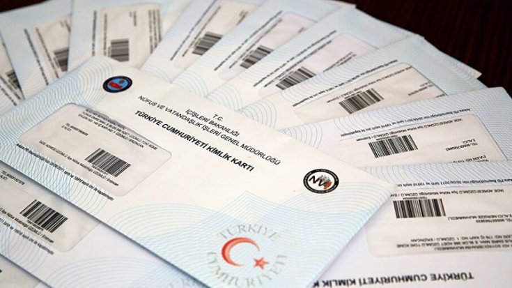 Yatırım yapan 9 bin 11 yabancı Türk vatandaşlığı kazandı