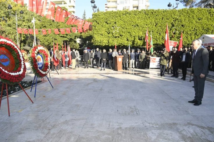 Zeydan Karalar, Adana'nın kurtuluş günü törenlerine katıldı