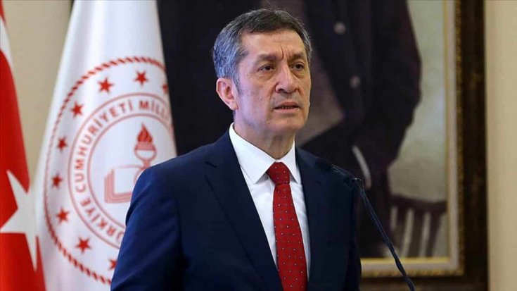 Ziya Selçuk: Yarıyıl tatilini öne almak senaryolar arasında