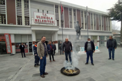 AKP'li belediyeden koronavirüse karşı tütsülü önlem!