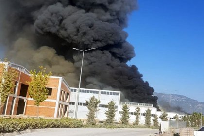 Antalya OSB'de fabrika yangını