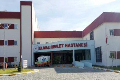 Antalya'da bir sağlık çalışanı koronavirüs nedeniyle yaşamını yitirdi
