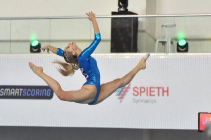 Avrupa Kadınlar Artistik Cimnastik Şampiyonası'nda büyüklerde milli sporcu Göksu Üçtaş Şanlı, yer aletinde gümüş madalya kazandı
