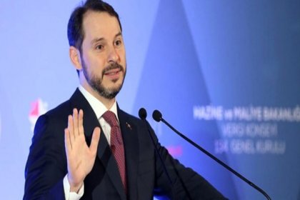 Berat Albayrak: Dolarla uğraşmıyoruz, istesek düşürürüz
