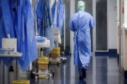 Bir sağlık çalışanı daha koronavirüs nedeniyle hayatını kaybetti