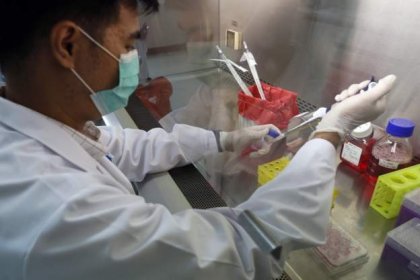 Hong Konglu bilim insanları: Üçlü anti-viral ilaç denemesinden olumlu sonuç aldık
