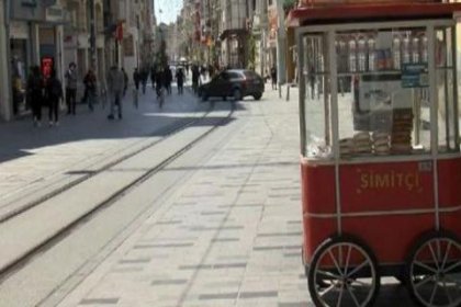 İBB, Taksim'de tezgah tekeline son verdi