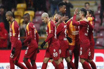 Teklif hazırlandı: Galatasaray maaşlarda indirime gidiyor