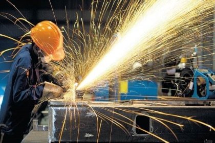 TÜİK: Sanayi üretimi yıllık yüzde 4,4 arttı