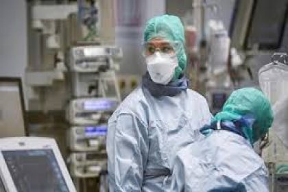 Üç sağlık çalışanı daha koronavirüs nedeniyle hayatını kaybetti