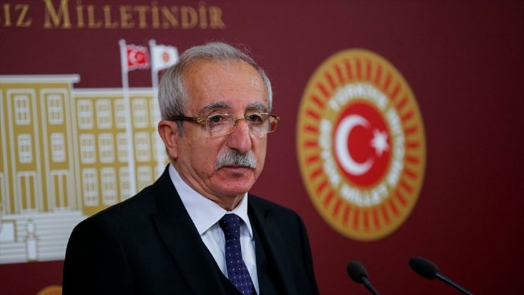 15 bin lira emekli maaşı alan AKP'li Orhan Miroğlu: 'Yoksullaştığımı hissediyorum' 15 bin lira emekli maaşı alan AKP'li Orhan Miroğlu: 'Yoksullaştığımı hissediyorum'