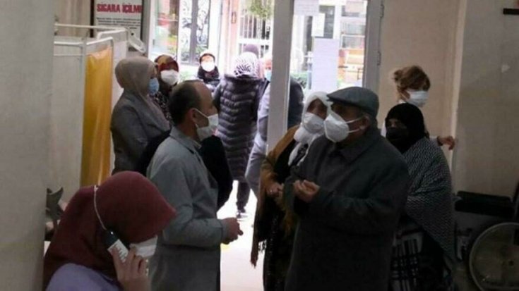 Aile hekimlerinden Bakan Koca’ya çağrı: Eşitsizliği asla kabul etmiyoruz Aile hekimlerinden Bakan Koca’ya çağrı: Eşitsizliği asla kabul etmiyoruz