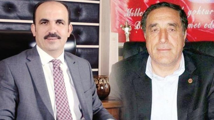 AKP'li büyükşehir belediye başkanından CHP'li ilçe belediye başkanına: 'Bana danışmadan asgari ücrete nasıl zam yaparsın?' AKP'li büyükşehir belediye başkanından CHP'li ilçe belediye başkanına: 'Bana danışmadan asgari ücrete nasıl zam yaparsın?'