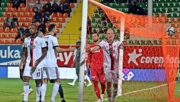 Alanyaspor: 2 - Beşiktaş: 0