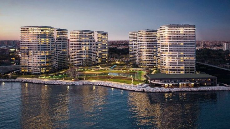 Ataköy'de TOKİ'nin Katar'a sattığı arazide ihaleye uyulmadı: Halk sahile ve yeşil alana giremiyor Ataköy'de TOKİ'nin Katar'a sattığı arazide ihaleye uyulmadı: Halk sahile ve yeşil alana giremiyor