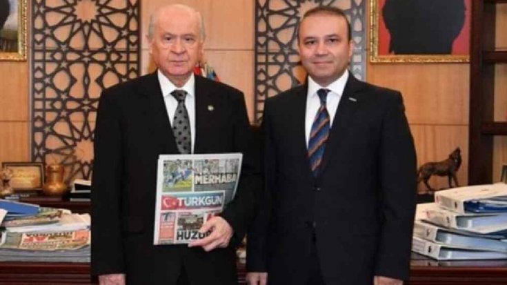 Bahçeli’nin danışmanından skandal sözler: 'Üç yumruk için ortalığı ayağa kaldırıyorlar' Bahçeli’nin danışmanından skandal sözler: 'Üç yumruk için ortalığı ayağa kaldırıyorlar'