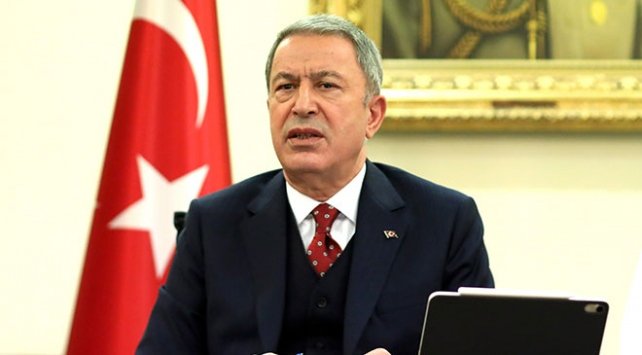 Bakan Akar: Afgan kardeşlerimiz istemezse 24 saatte orayı terk ederiz Bakan Akar: Afgan kardeşlerimiz istemezse 24 saatte orayı terk ederiz