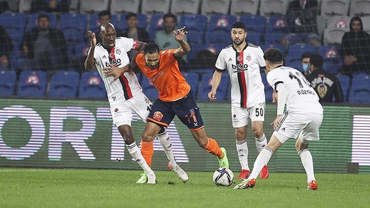 Başakşehir 3-2 Beşiktaş Başakşehir 3-2 Beşiktaş