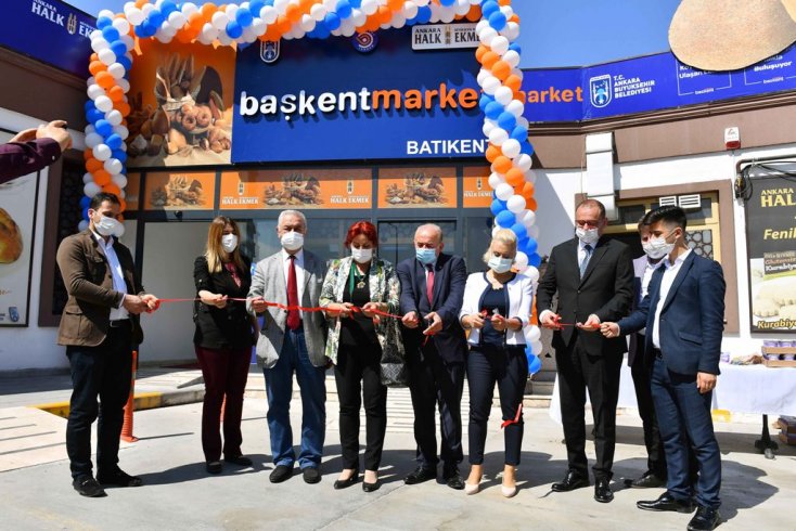 Başkent Market'in 6. şubesi Batıkent'te açıldı Başkent Market'in 6. şubesi Batıkent'te açıldı